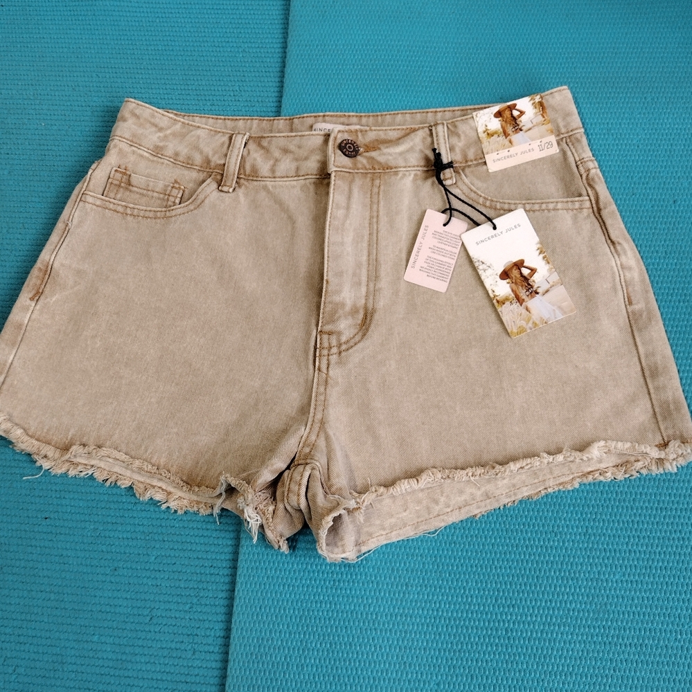 NWT Sincerely Jules Womens Raw Denim High Rise Shorts Tye Dye - Tan Brown 11 /29